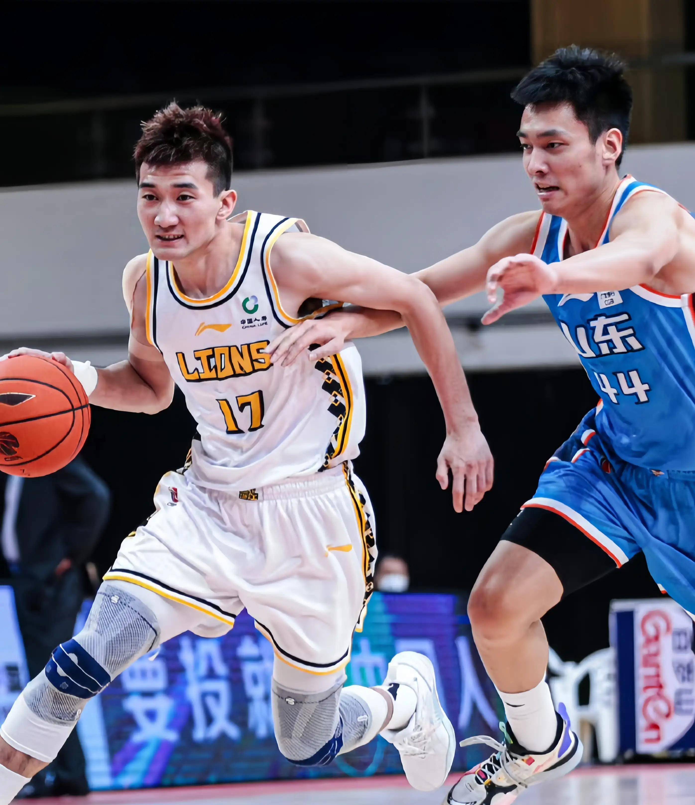 的三重碾压 的三重碾压